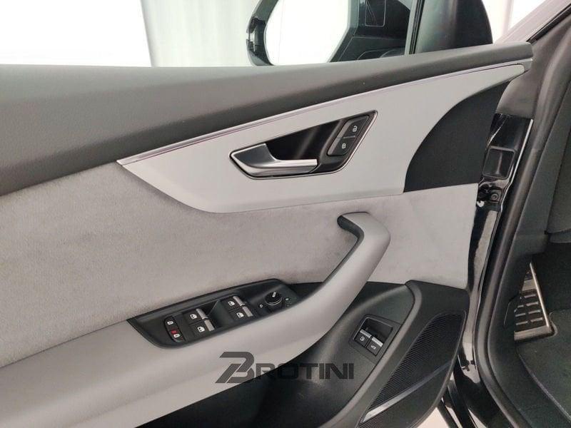 Audi Q8 55 TFSI e quattro tiptronic S-Line Sport