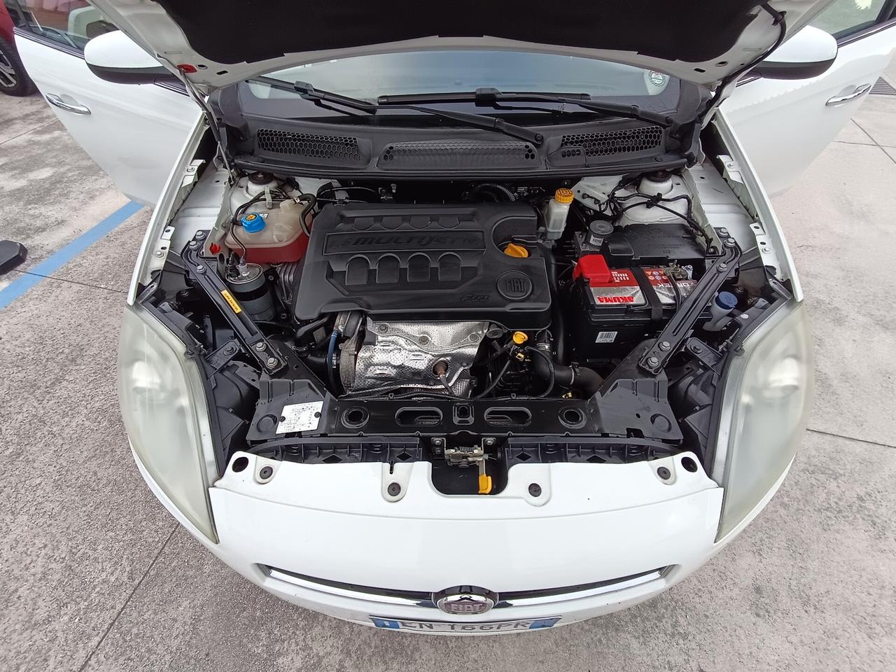 Fiat Bravo 1.6 MJT 105 CV DPF sport