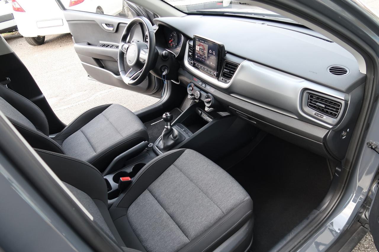 Kia Stonic 1.2 DPI Urban