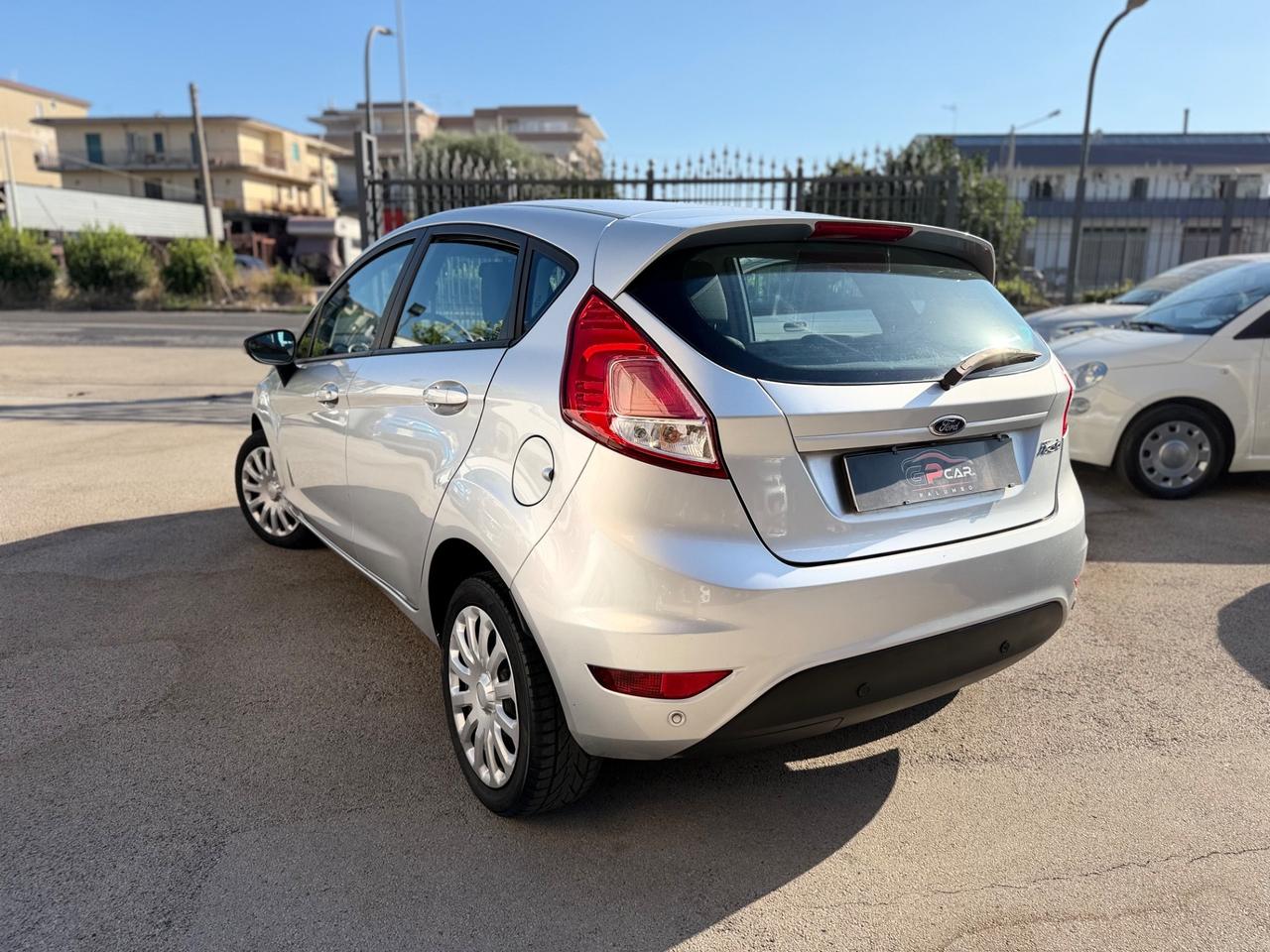 Ford Fiesta 1.4 5 porte Bz.- GPL OK NEOPATENTATI