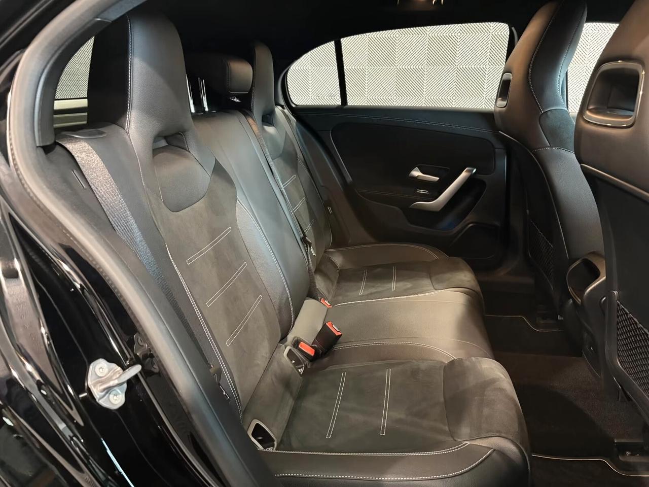 Mercedes-benz A 180 Automatic Premium AMG-LED-NAVI