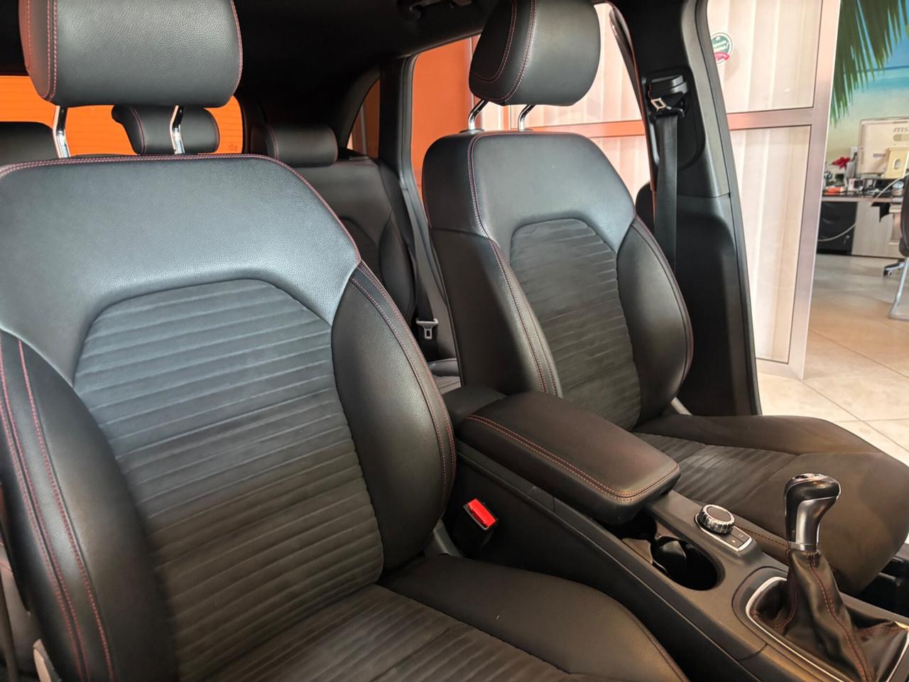 Mercedes-benz B 180 d Premium amg permute finanziamenti