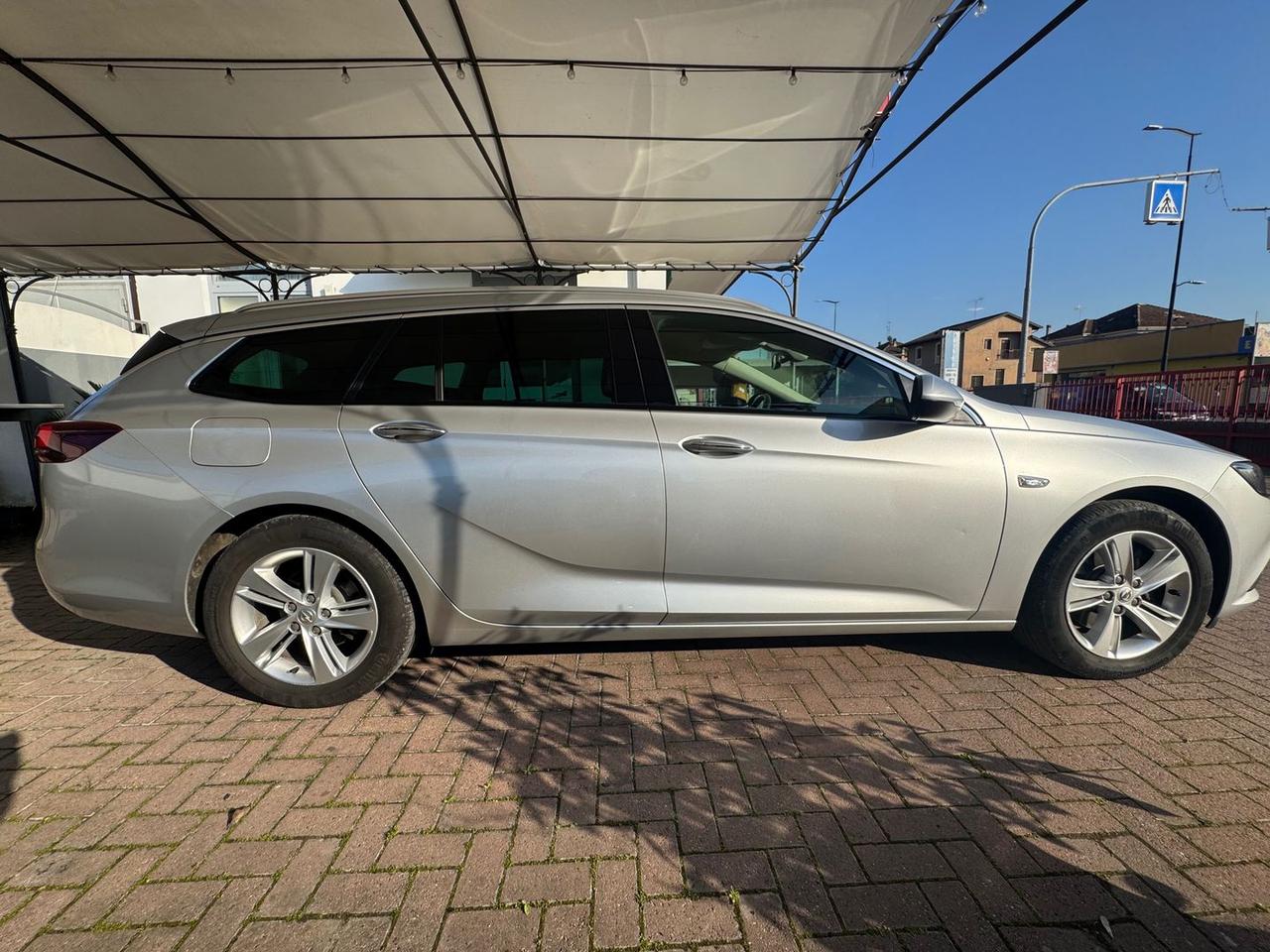 Opel Insignia Innovation 1.6 #9960