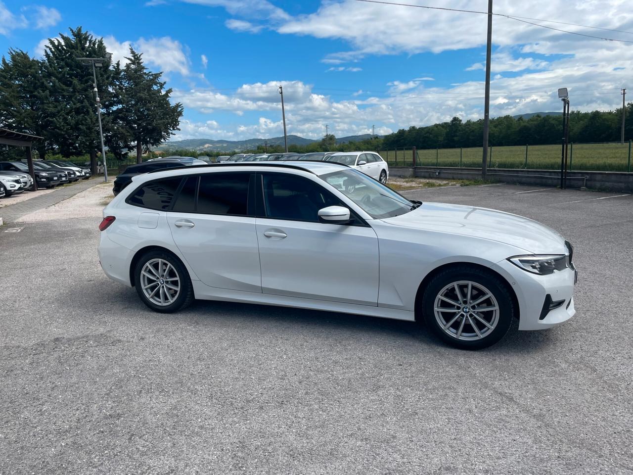 Bmw 318d 48V Touring Sport Cam. Aut.