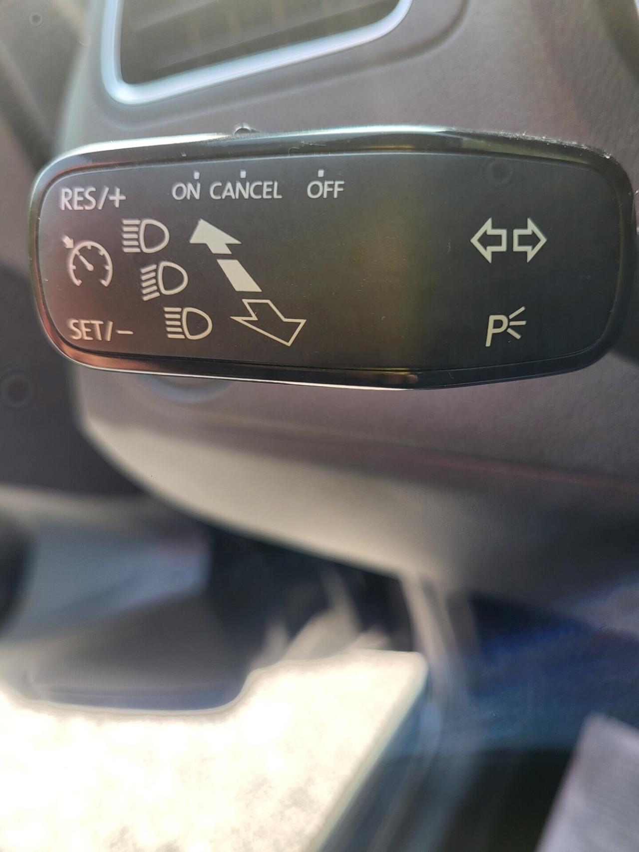 VOLKSWAGEN POLO 1,4 TDI-EURO 6B-FOTO 3 REVISIONI