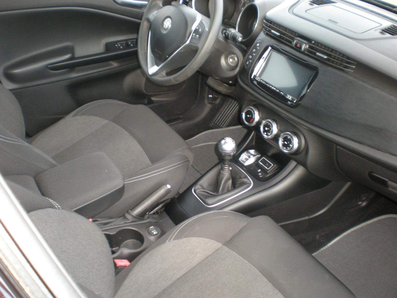 Alfa Giulietta 1.6 td 120 cv, nuovissima