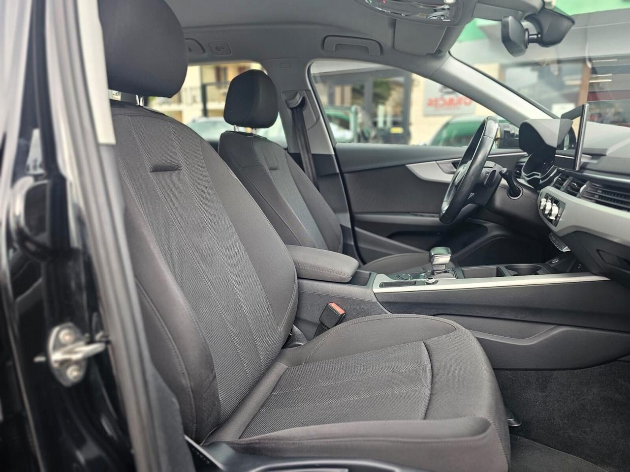 Audi A4 Avant 40 TDI S tronic Business
