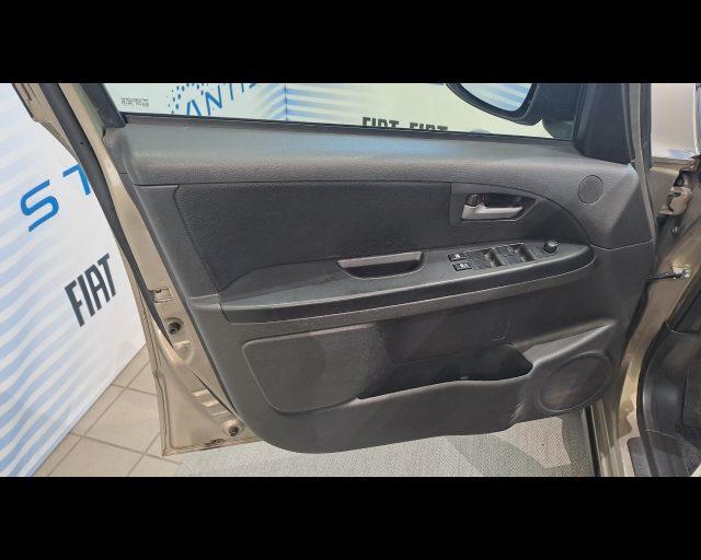 FIAT Sedici 1.9 mjt Experience 4x4 120cv