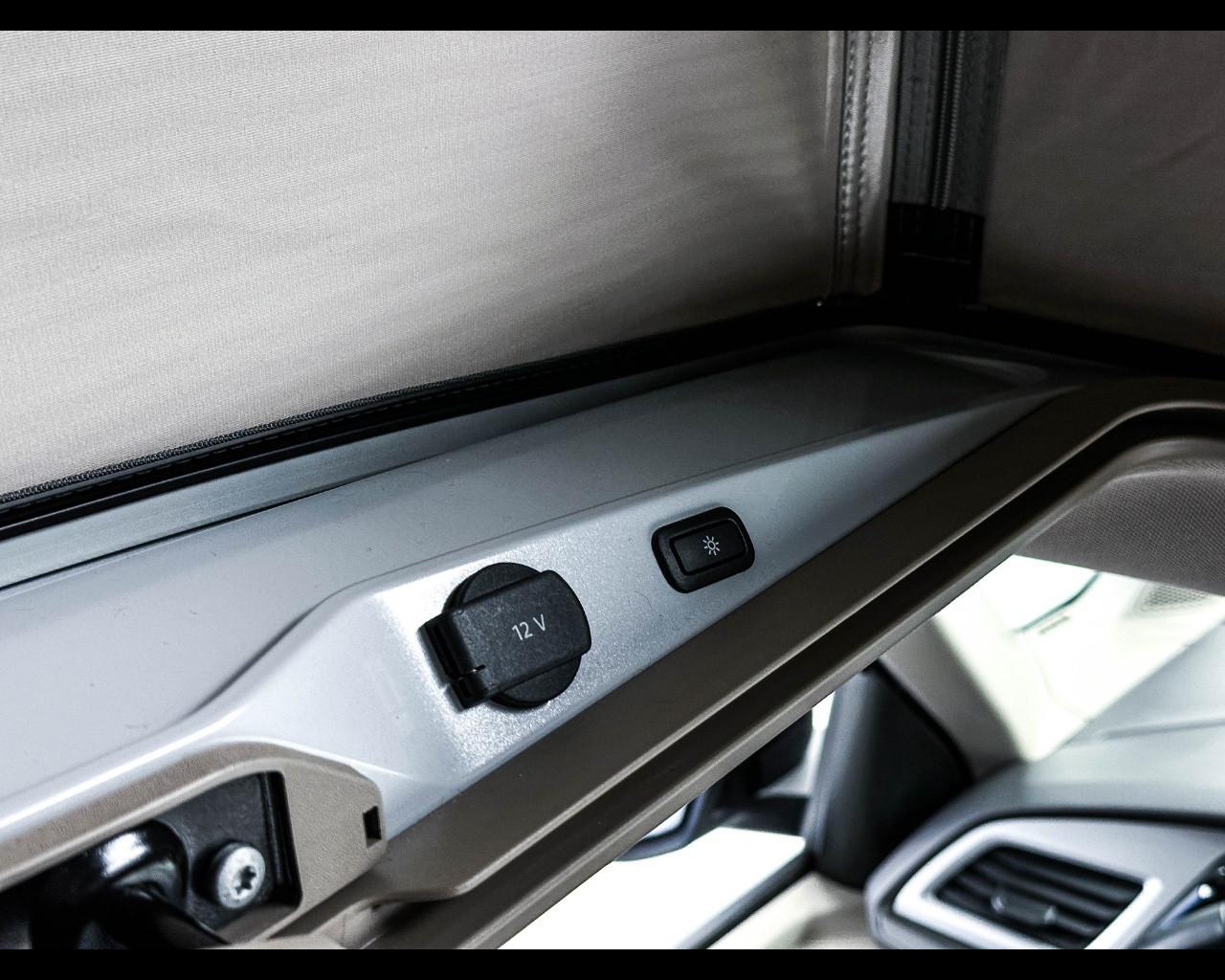 VOLKSWAGEN California 7ª '24-> - California 2.0 TDI 150 CV DSG Beach Tour