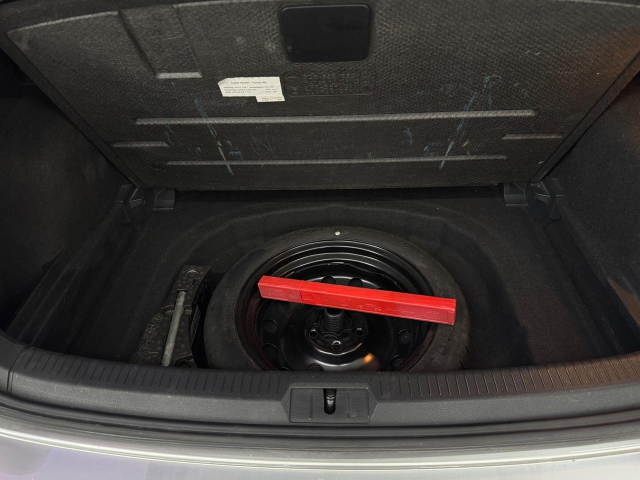 Volkswagen Golf 1.6 TDI DSG Highline BlueMotion Technology