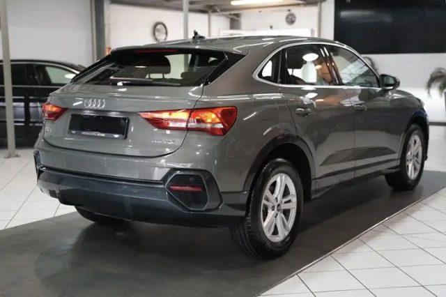 AUDI Q3 35 TDI Business