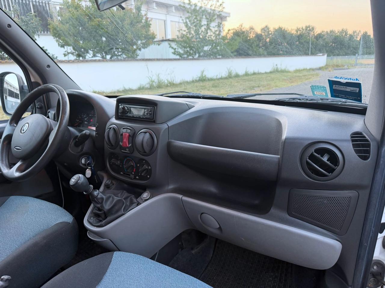 FIAT DOBLO 1.6 BENZINA METANO CON CLIMA