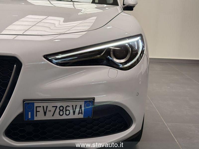 Alfa Romeo Stelvio 2.2 Turbodiesel 160 CV AT8 RWD Business