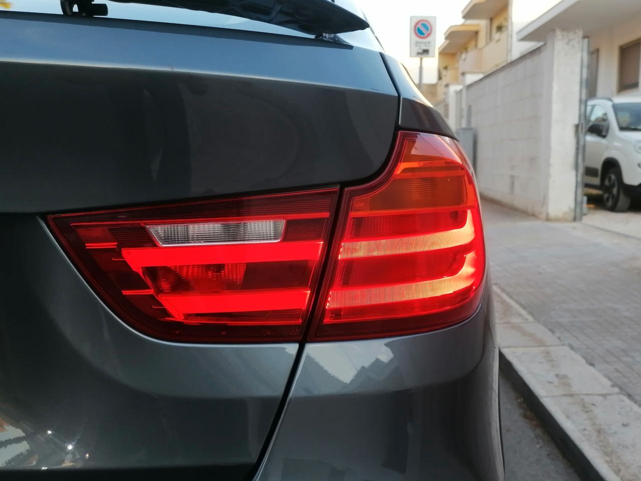 Bmw 318d Gran Turismo Luxury LED PELLE - 2015