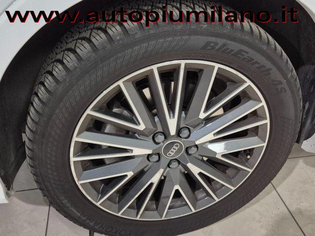 AUDI Q3 35 TFSI S tronic S line edition