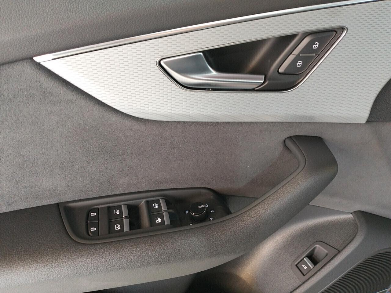 Audi Q8 3.0 tdi mhev Sline quattro 286cv tip tronic IVA ESPOSTA