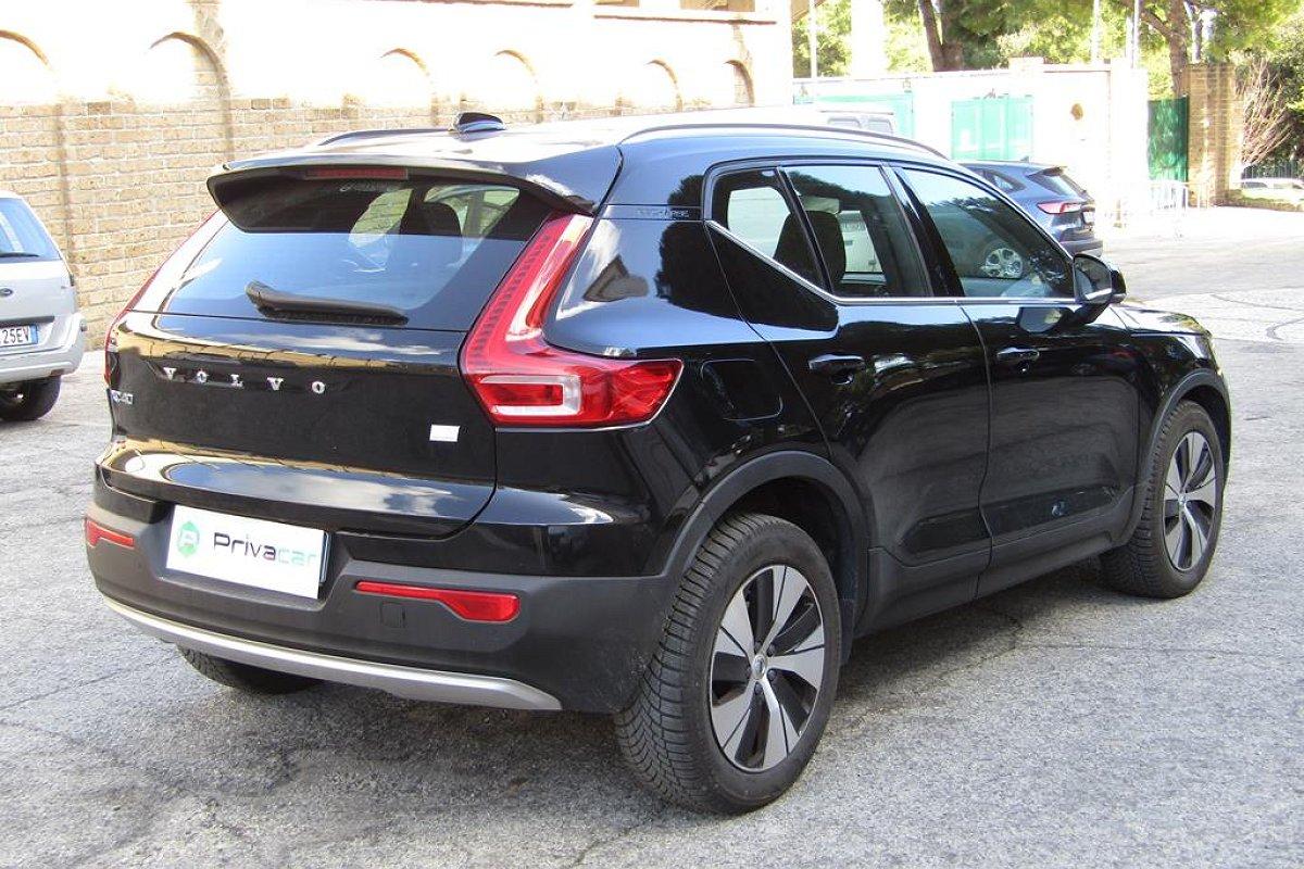 VOLVO XC40 T4 Recharge Plug-in Hybrid R-design