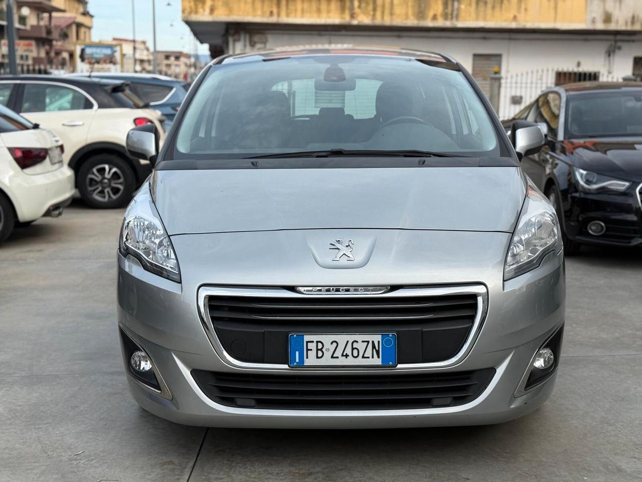 PEUGEOT 5008 BLUEHDI 1.5 120 CV EAT6 BUSINESS