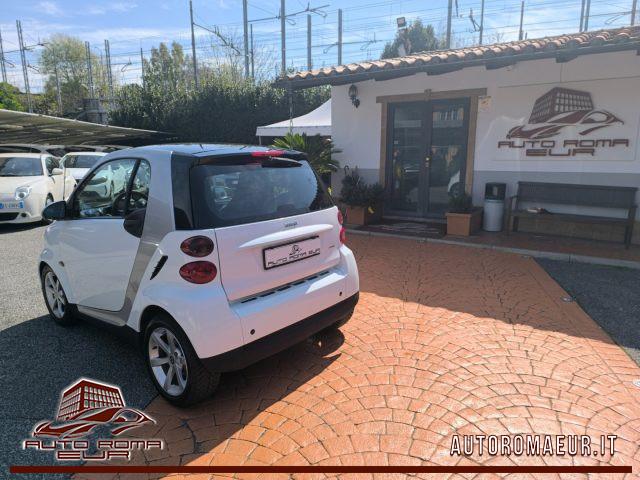 SMART ForTwo 1000 52 kW coupé pulse