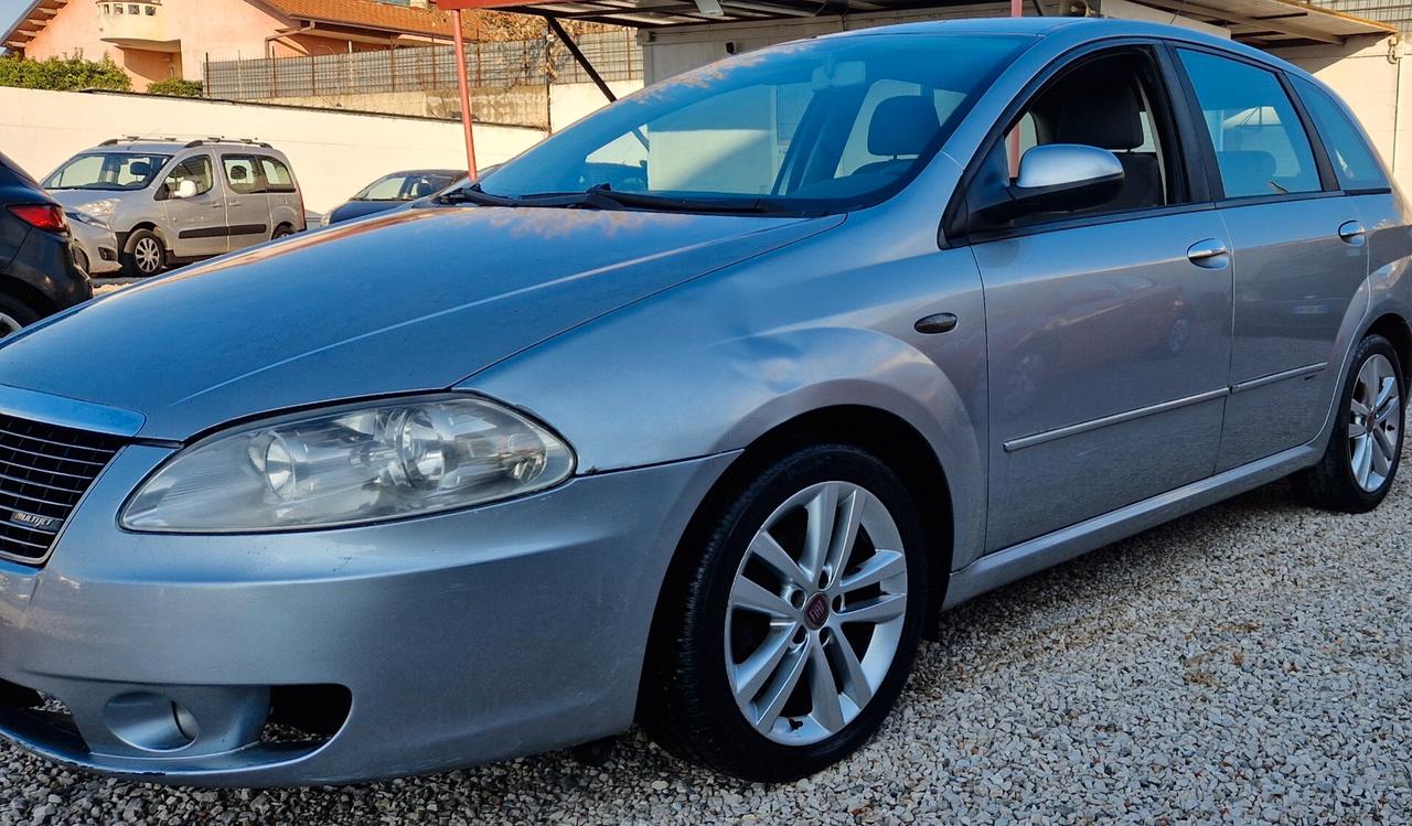 Fiat Croma 1.9 Multijet 16V Emotion