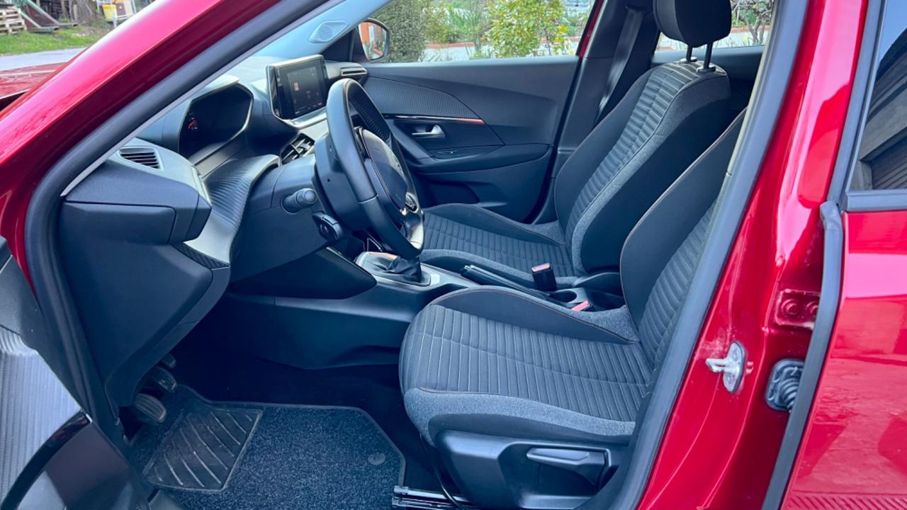 Peugeot 2008 PureTech 100 S&S Active