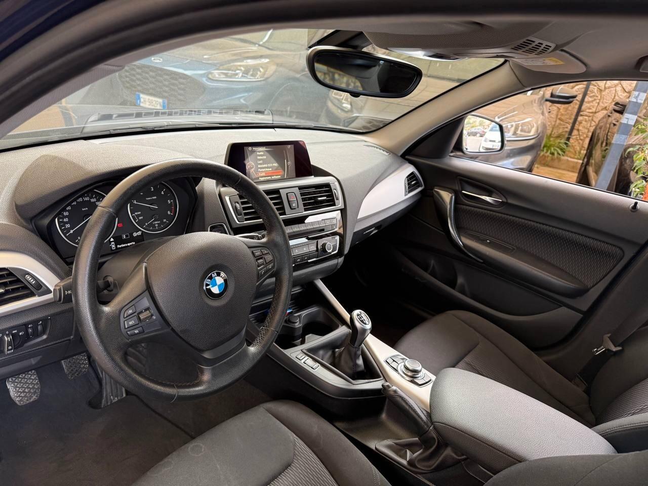 Bmw 116d 2016 5p. Efficient Dynamics Sport