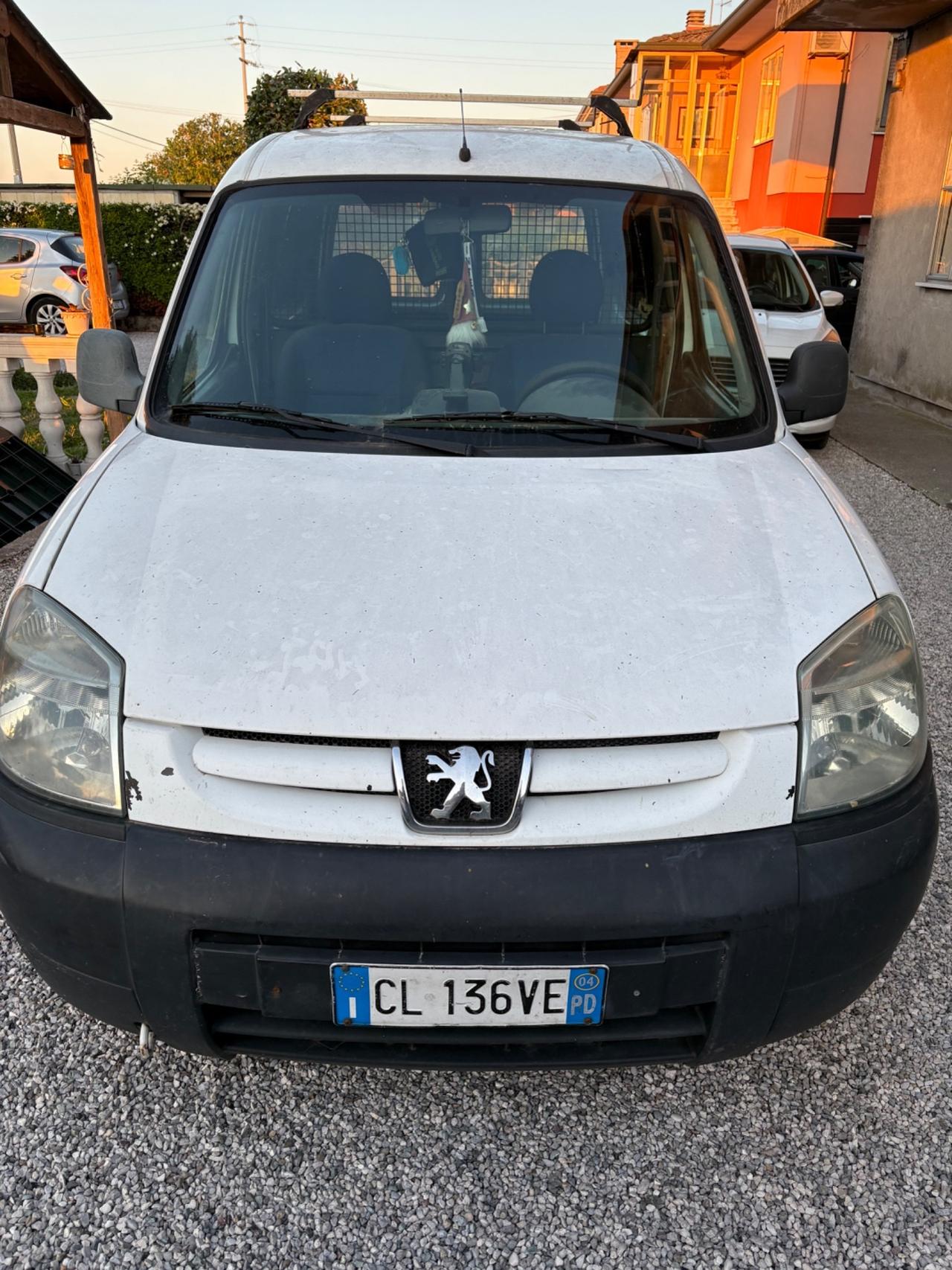 Peugeot Partner 2.0 Diesel !
