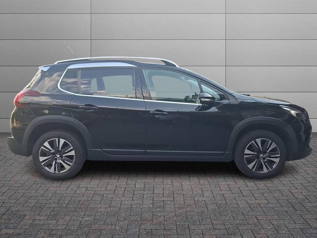 Peugeot 2008 1.2 PureTech Allure