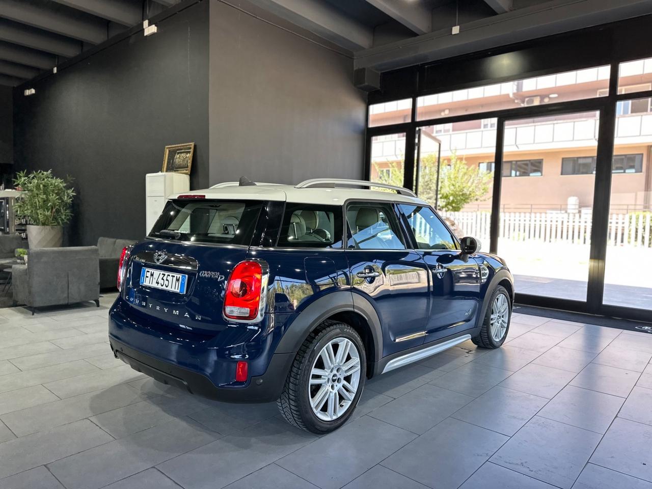 Mini Cooper D Countryman 2.0 Hype ALL4 Automatica