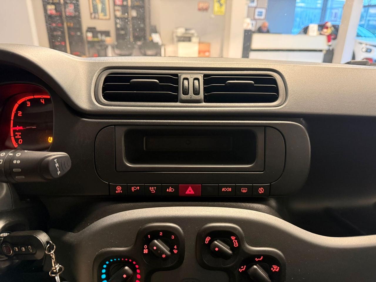 Fiat Panda 1.0 FireFly S&S Hybrid City Cross