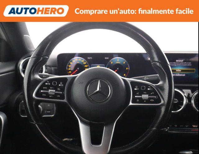 MERCEDES-BENZ A 180 d Automatic Sport