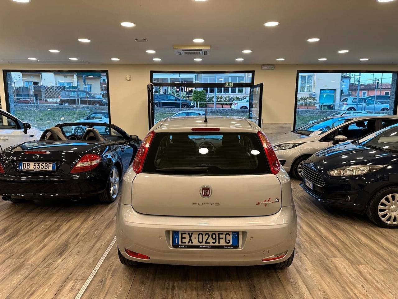 Fiat Punto 1.3 MJT 75 CV Street