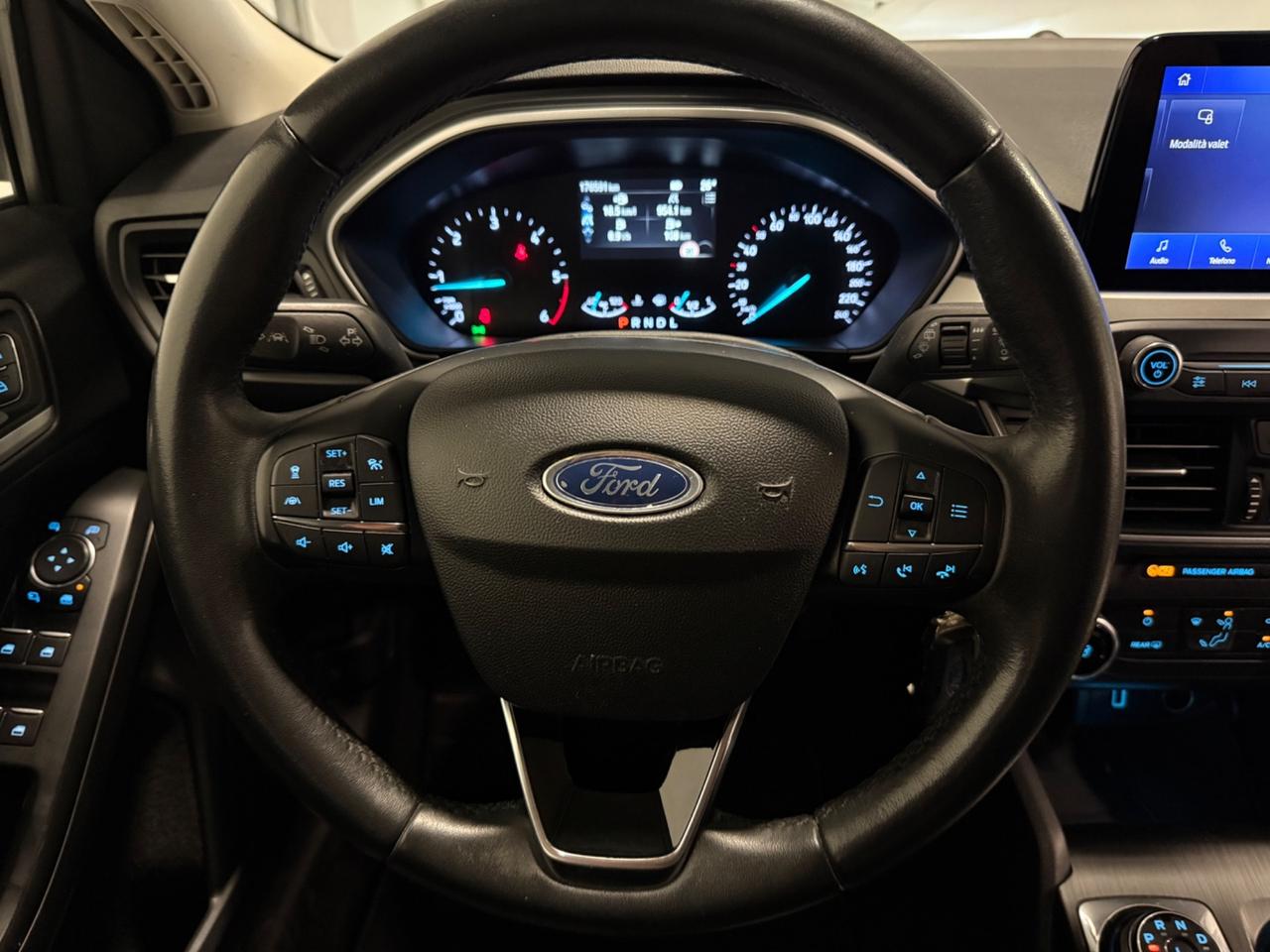 Ford Focus 1.5 Diesel 120 CV aut Berlina Titanium