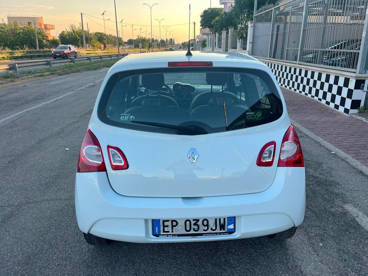 Renault Twingo 1.2 Live - 2012