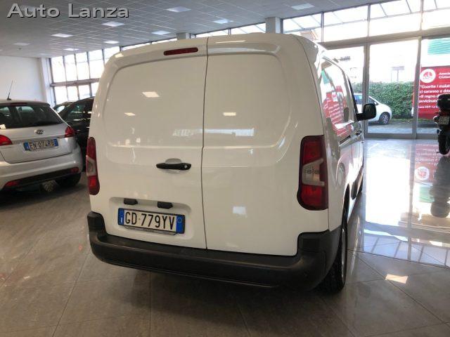 FIAT Doblo BlueHDi 130 EAT8 S&S Van XL Club IVA ESPOSTA