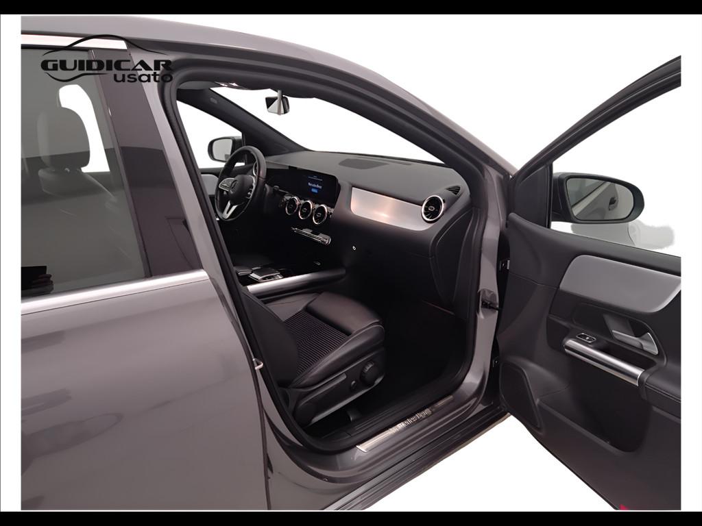 Mercedes-Benz Classe B - W247 2018 - B 180 Sport Plus auto