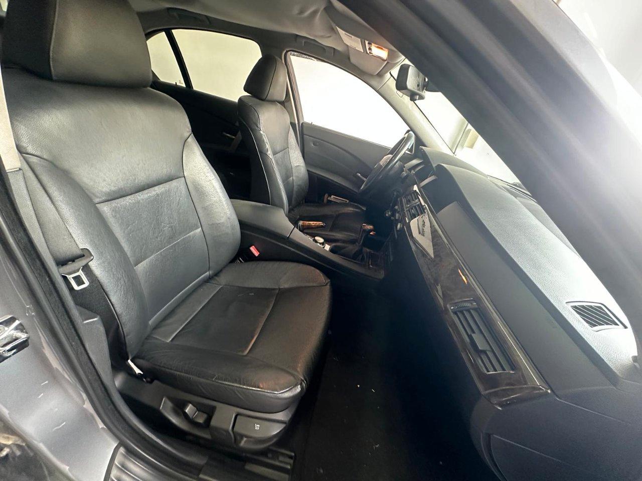 BMW 520 i Futura