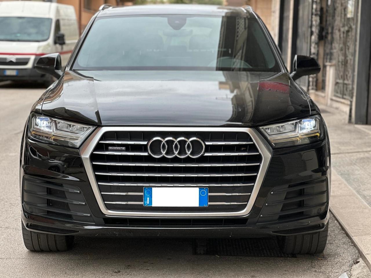 Audi Q7 3.0 272 CV quattro tiptronic S Line *FULL*