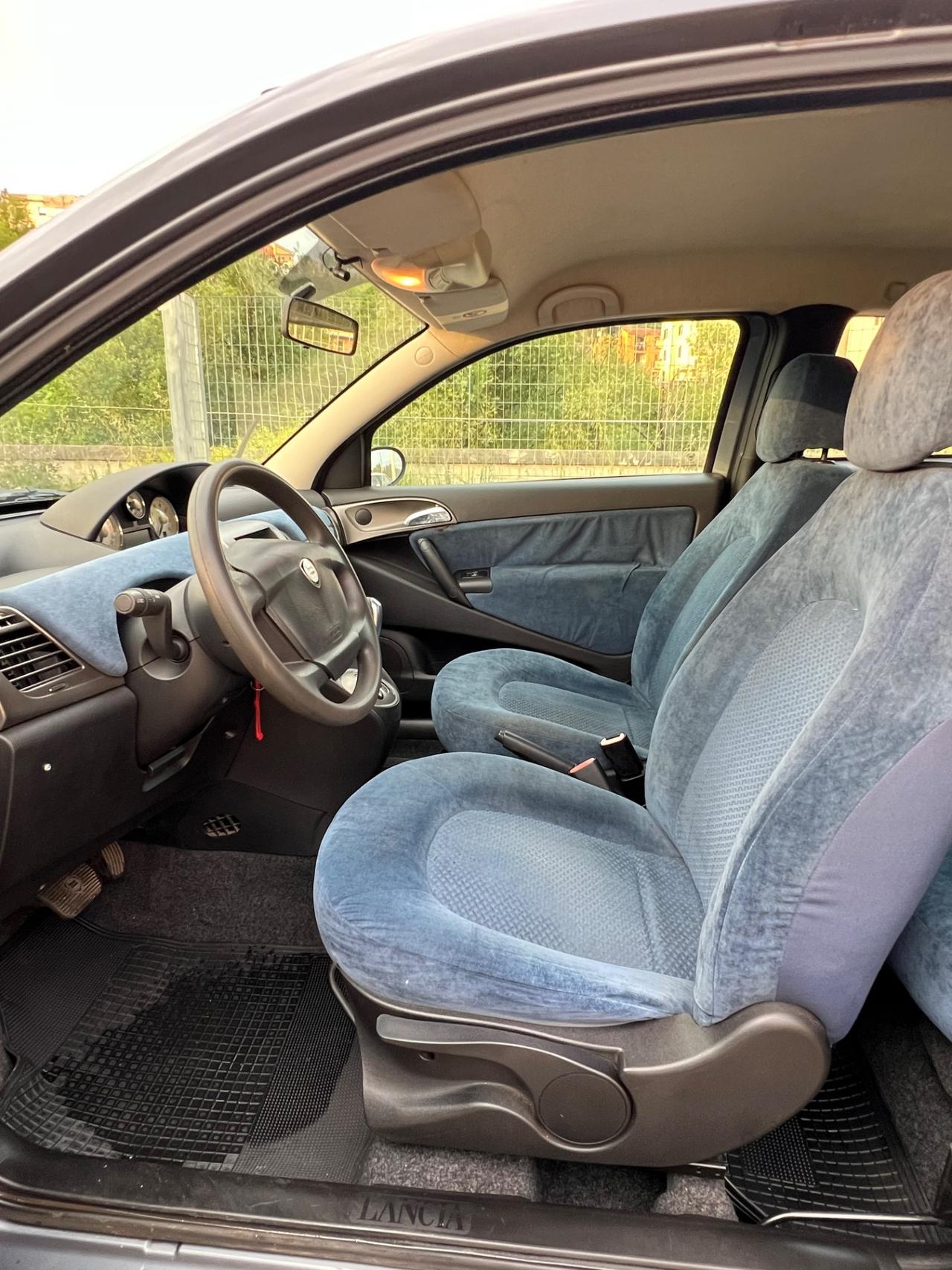 Lancia Ypsilon 1.3 Multijet 16V Platino
