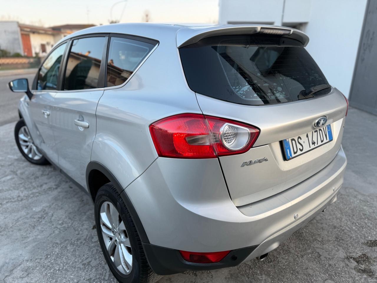 Ford Kuga 2.0 TDCi 4WD 4x4 Titanium SOLI 147 MILA KM