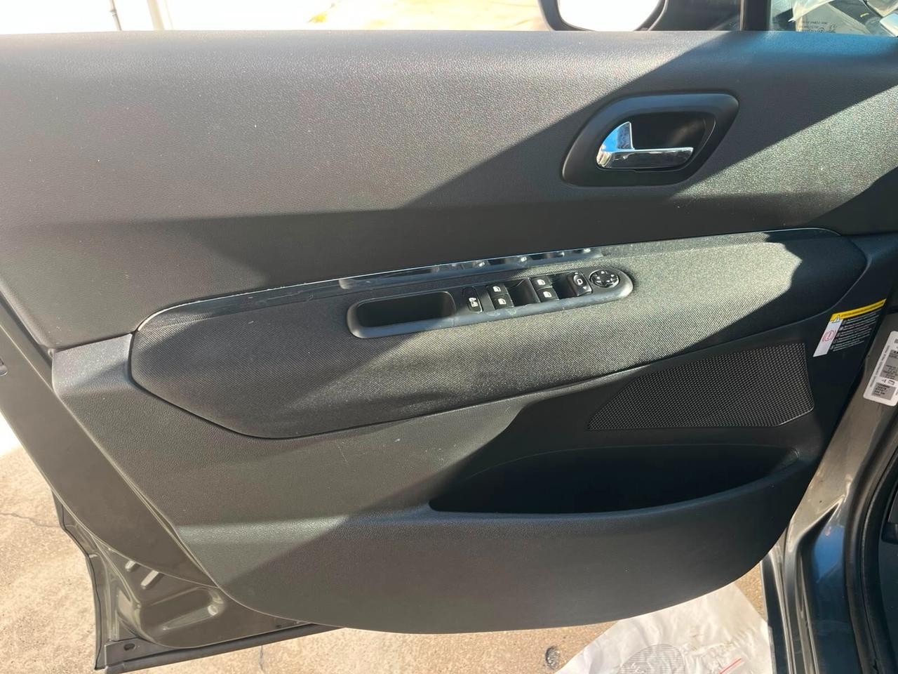 Peugeot 5008 1.6 VTi 120CV Tecno 7 POSTI