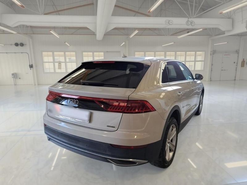 AUDI Q8 50 TDI MHEV 210kW quattro tiptronic
