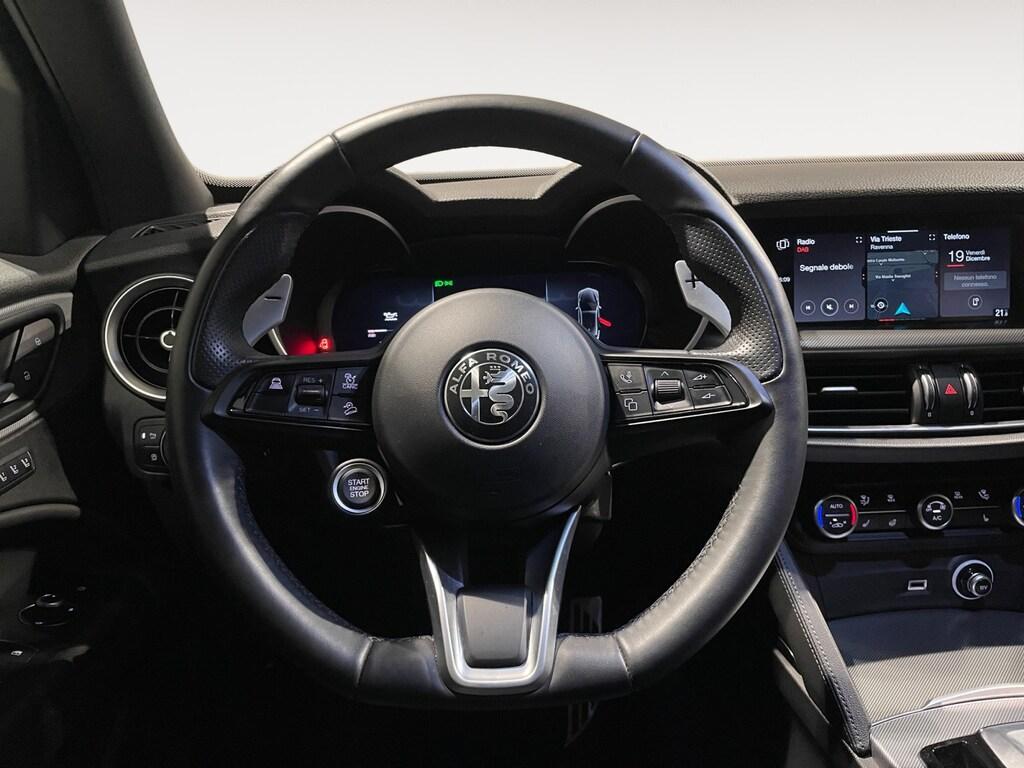 Alfa Romeo Stelvio 2023 Q4 2.2D 210CV Autom. Veloce
