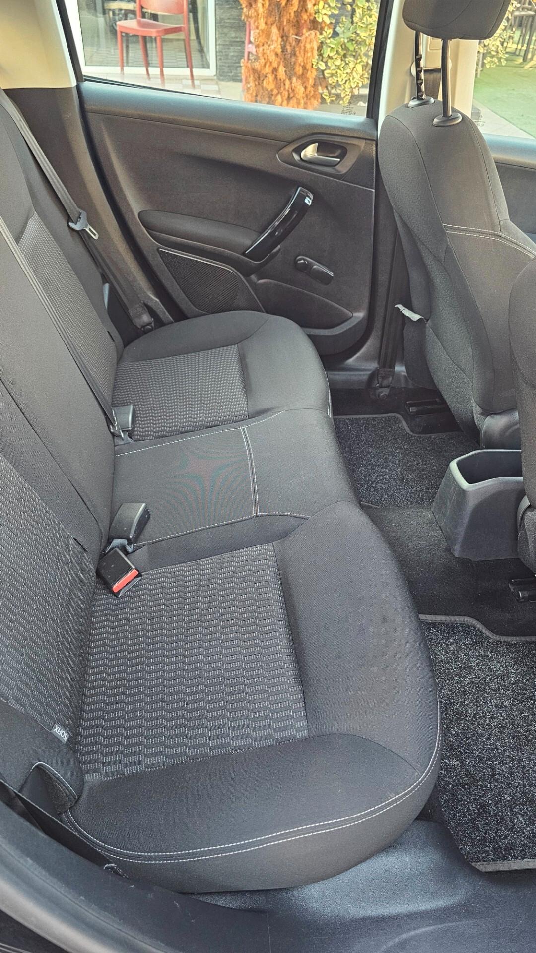 Peugeot 208 BlueHDi 75 5 porte Allure