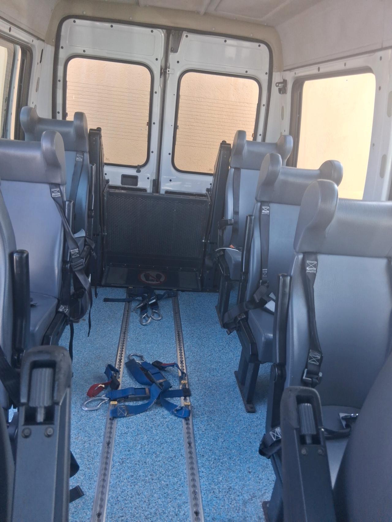 Fiat ducato 8 posti pedana disabili