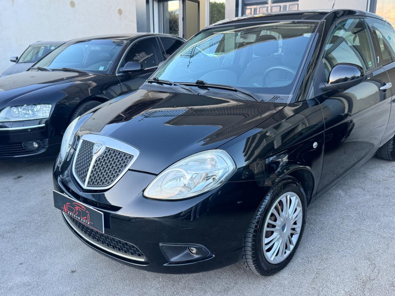 Lancia Ypsilon 1.2 Platino