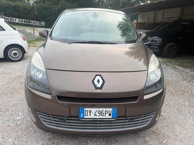 RENAULT Scenic 7posti 1.5 dCi 110CV senza nessun lavoro da fare