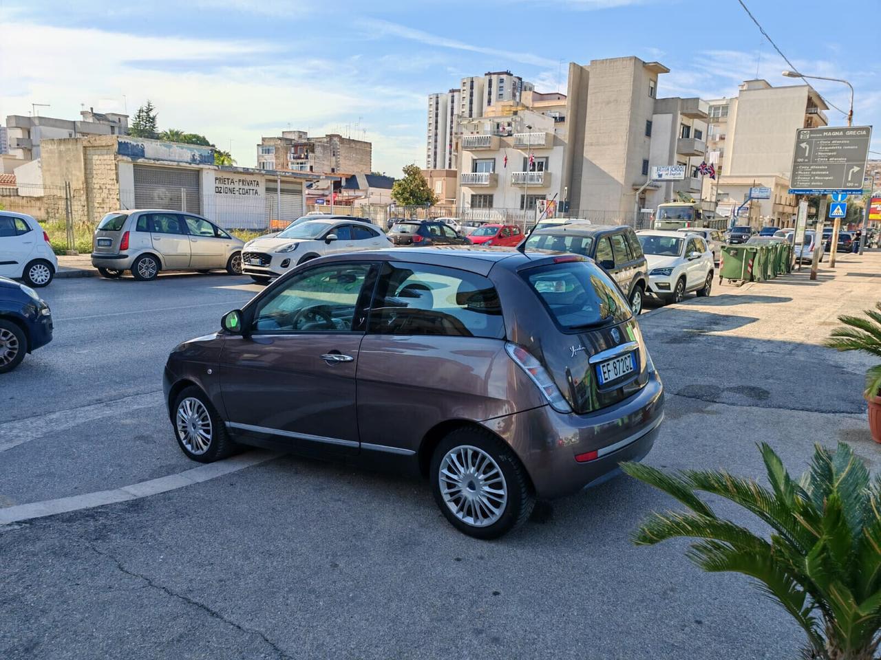 Lancia Ypsilon 1.2 69 CV Diva - NEOPATENTATO