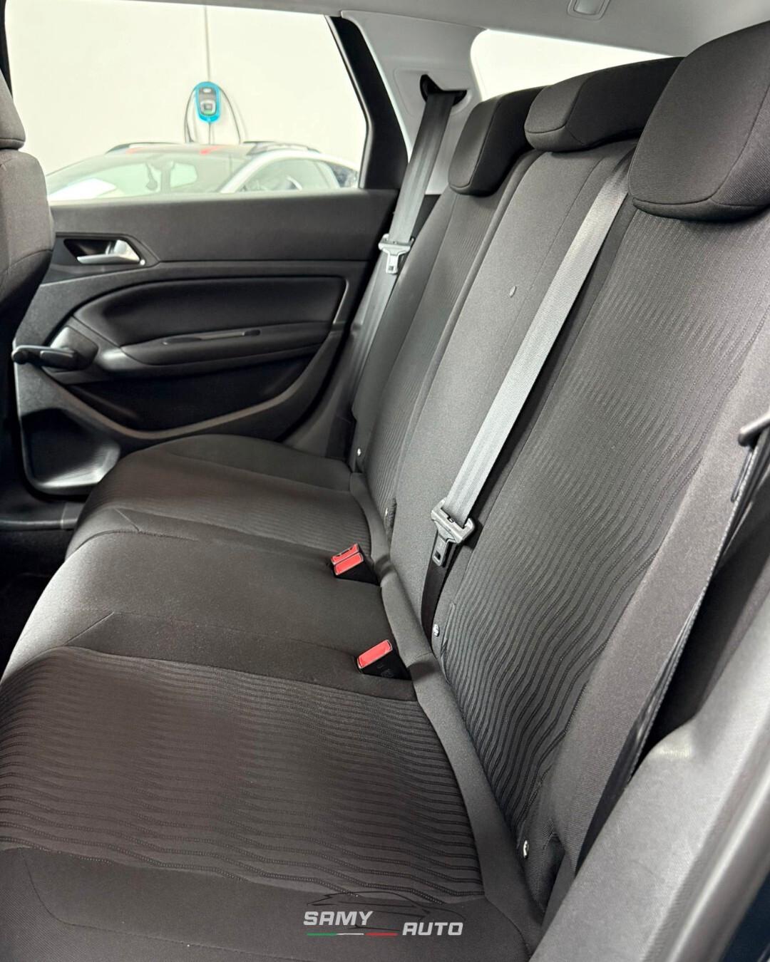 Peugeot 308 BlueHDi 100