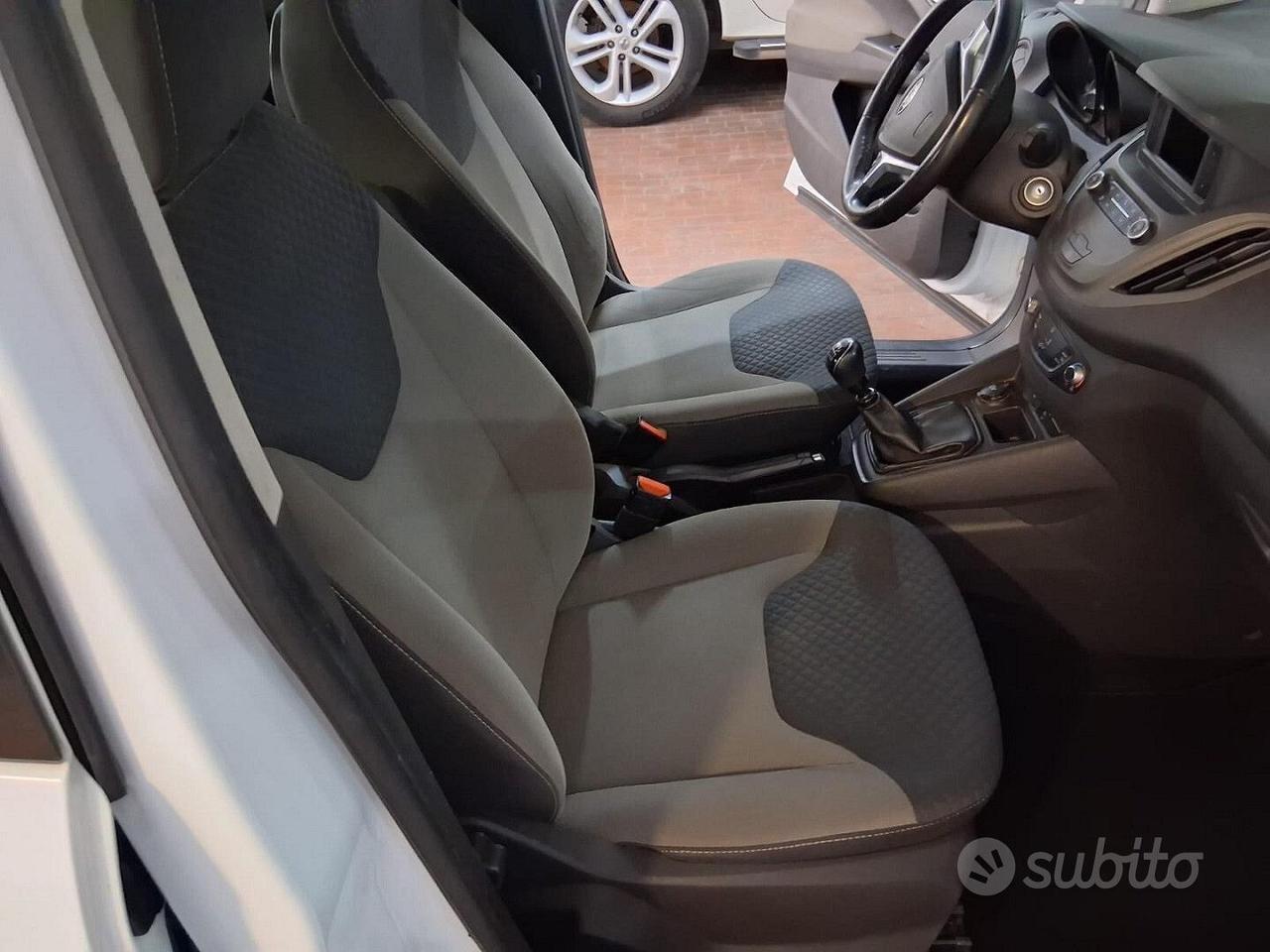 Ford Tourneo Courier 1.5 Tdci 75cv Plus Ok Neop.